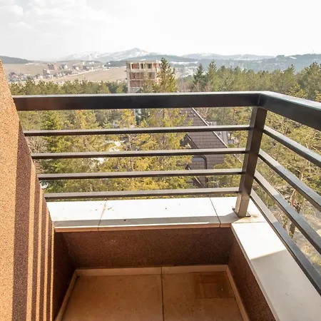 아파트 Um 즐라티보