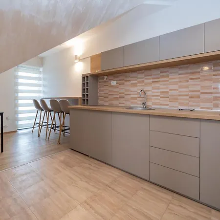 Apartment Um