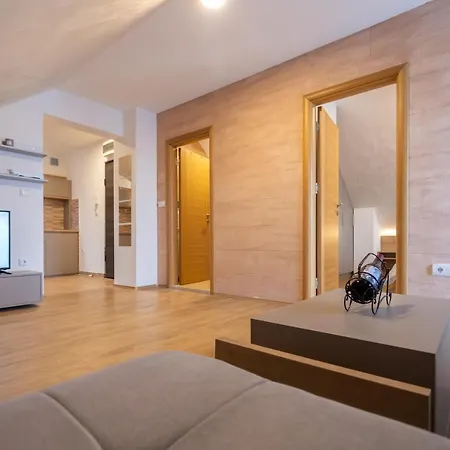 Um Apartment