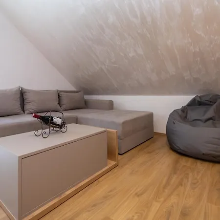 Apartment Um Zlatibor