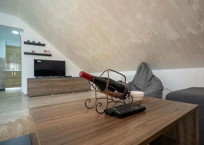 아파트 Um 즐라티보